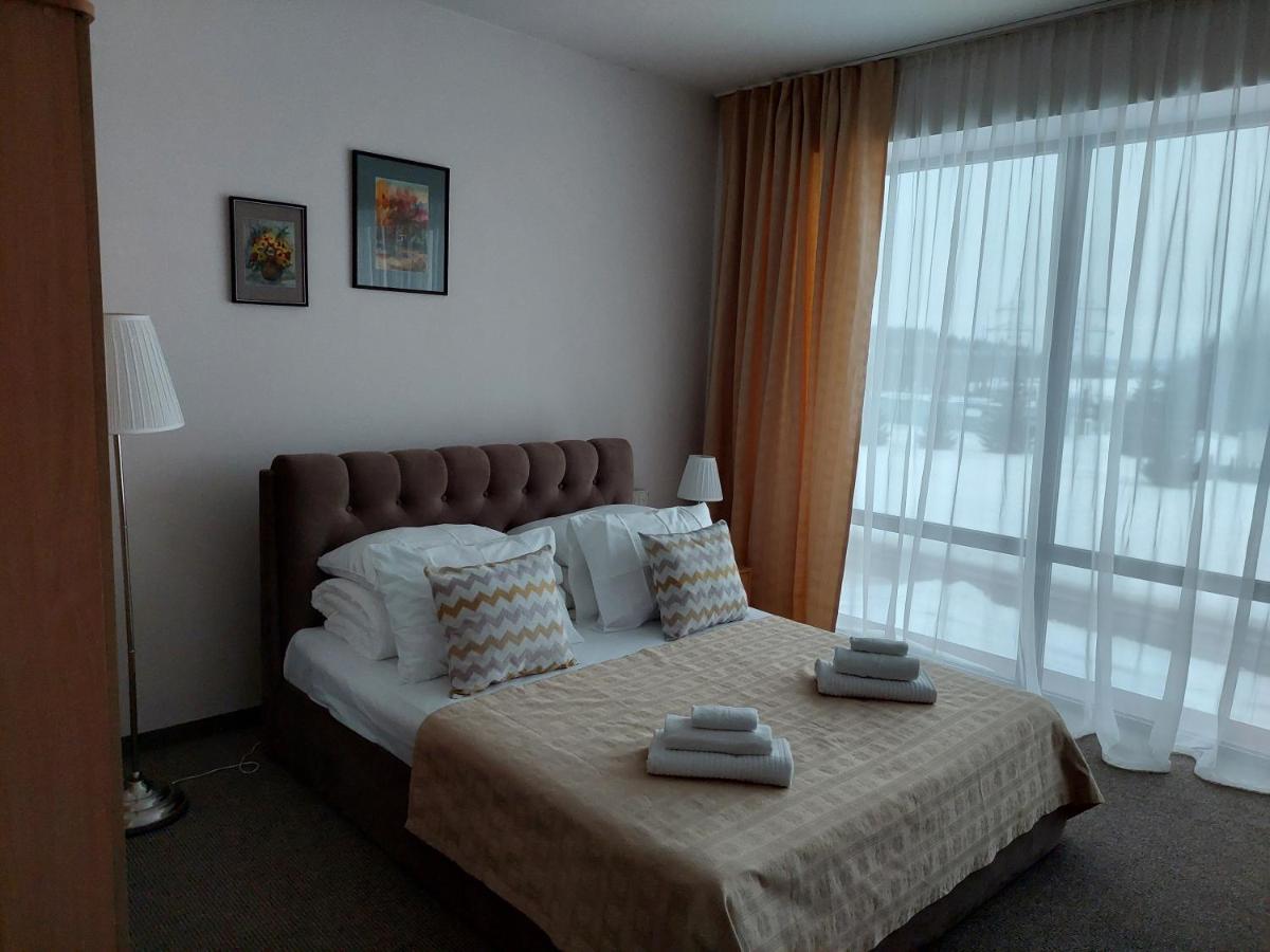 Hotel Angelas Utena Kültér fotó