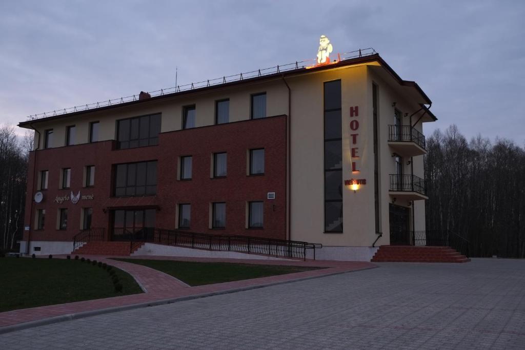 Hotel Angelas Utena Kültér fotó