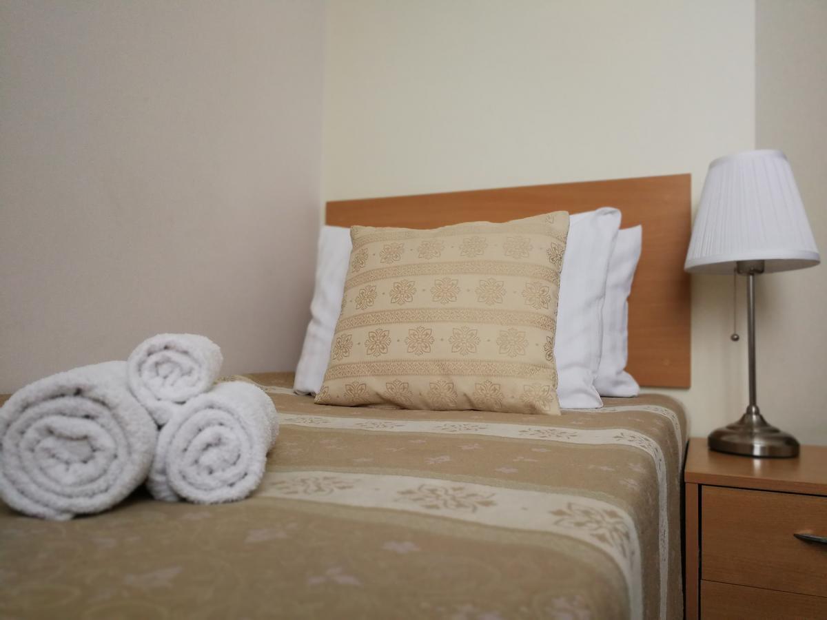 Hotel Angelas Utena Kültér fotó